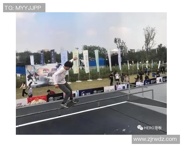 重庆极限运动队在滑板精英赛中以63分稳居积分榜首位