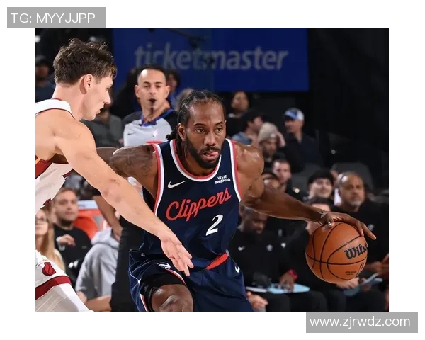 2015年季前赛火箭队与快船队激战回顾与精彩瞬间分析 2015年季前赛火箭队与快船队激战回顾与精彩瞬间分析