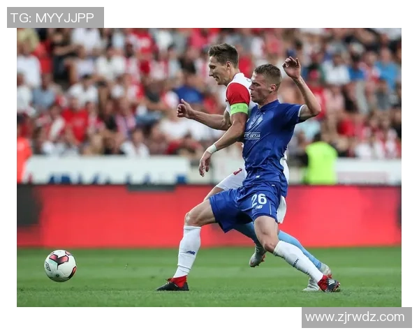 基迪纳摩迎战斯拉维亚强强对决引发球迷热议与期待